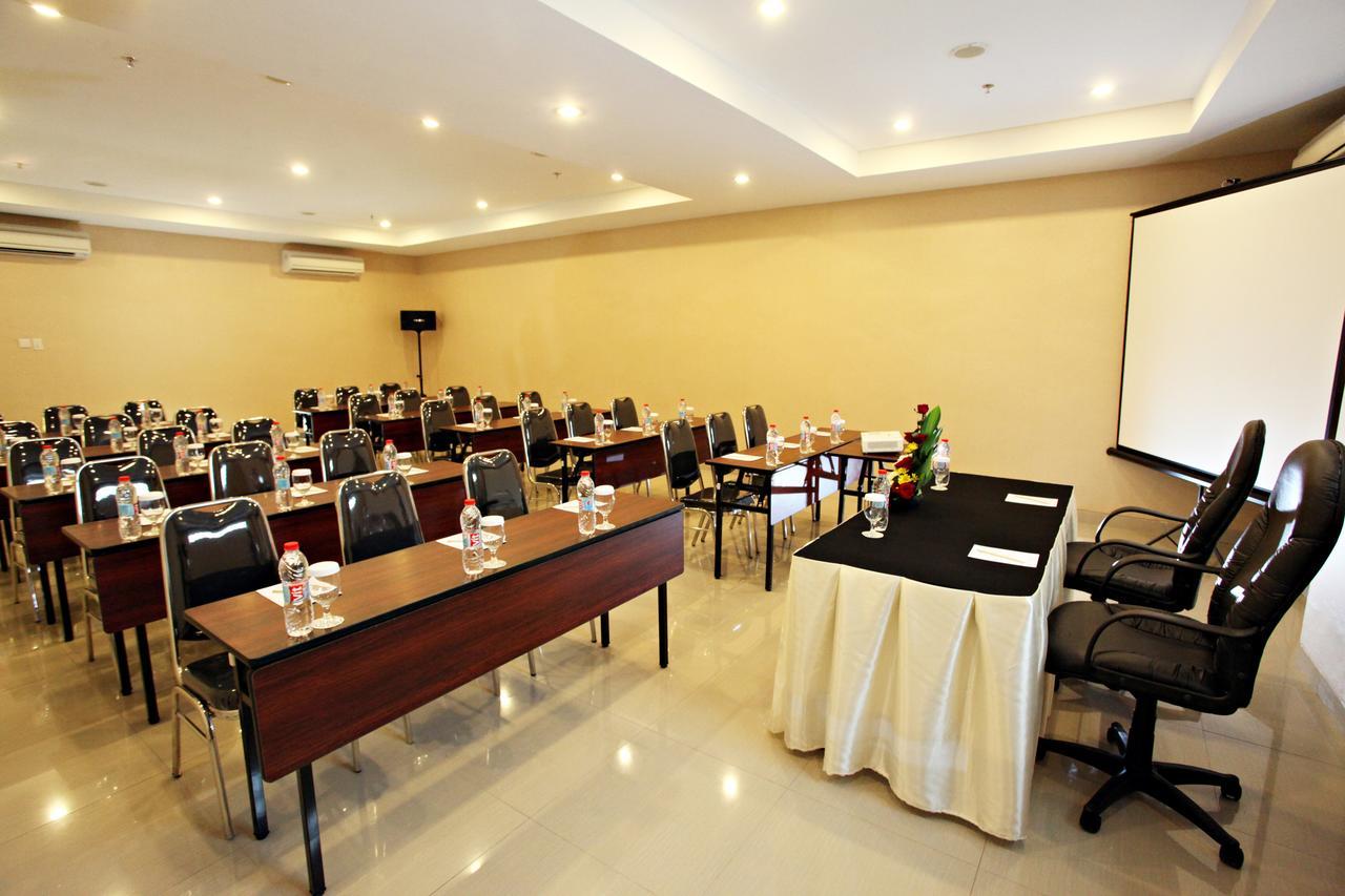 Hotel Nite & Day Surabaya - Gunungsari Exterior foto